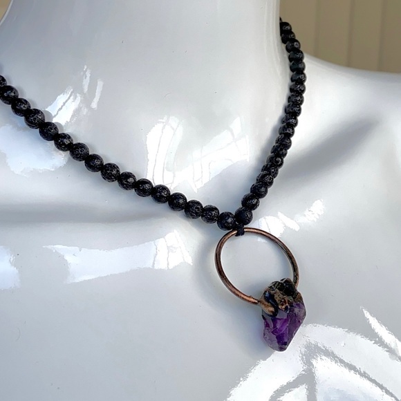 Genuine amethyst crystal stone bead lava necklace - Picture 14 of 16